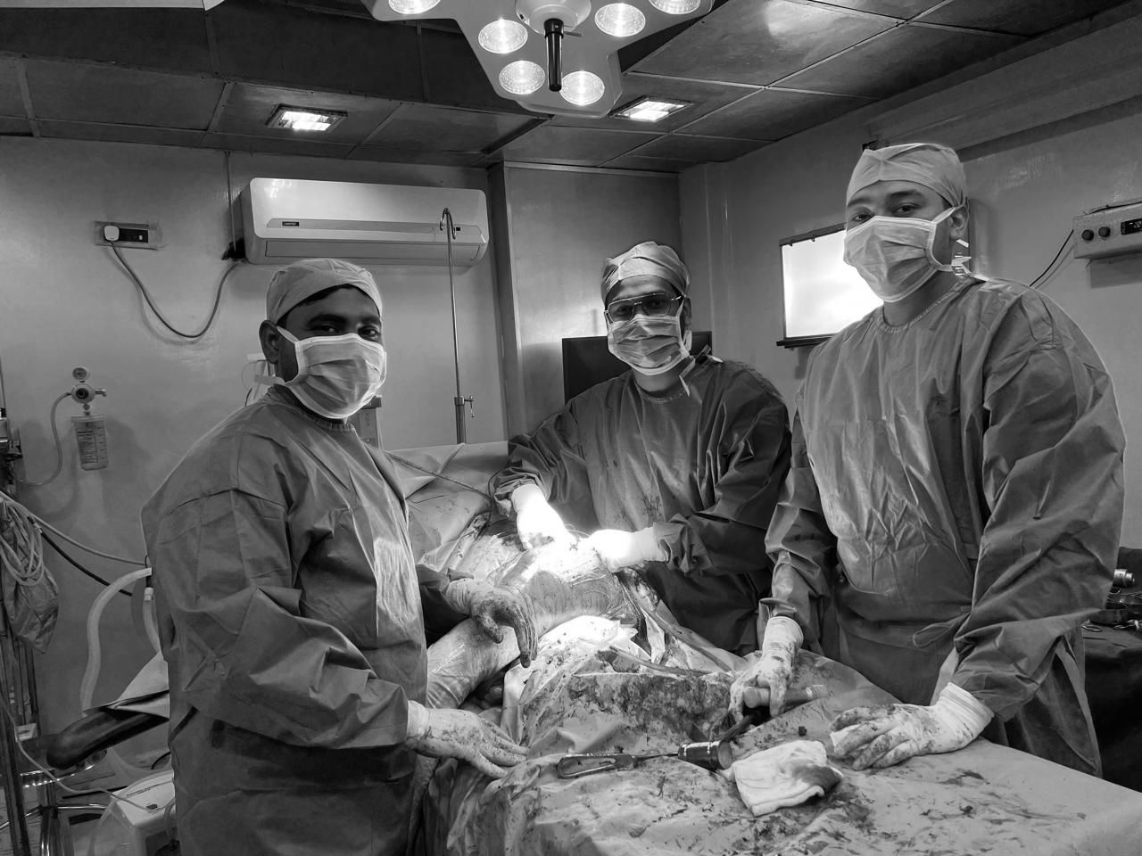 Monochrome surgical operation showing advanced orthopedic technique